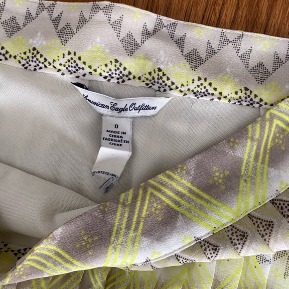 Beige Chiffon Pleated Skirt - Picture 6 of 6